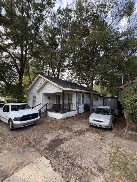 1418 Natalie St, Shreveport, LA 71108