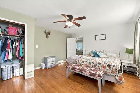 Bedroom - 2108 Lyle Ave, Waco, TX 76708 photo 4 of 6
