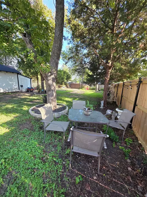 Exterior - 2108 Lyle Ave, Waco, TX 76708 photo 9 of 11