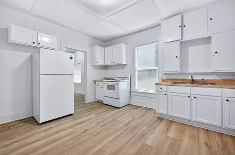 Kitchen - 514 E Day St, Denison, TX 75021 photo 1 of 3