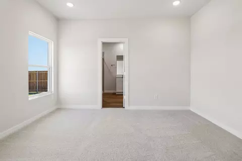 Bedroom - 352 Declan St, Springtown, TX 76082 photo 10 of 12