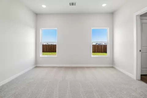 Bedroom - 352 Declan St, Springtown, TX 76082 photo 9 of 12