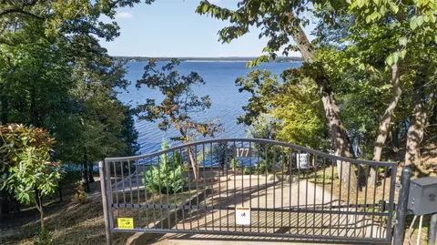 177 Lake Bluff Drive Dr N, Bullard, TX 75757