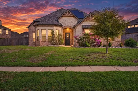 1937 Manzana Way, Burleson, TX 76028
