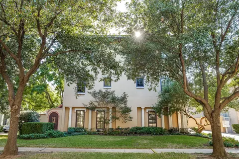 4323 Gilbert Ave #2, Dallas, TX 75219