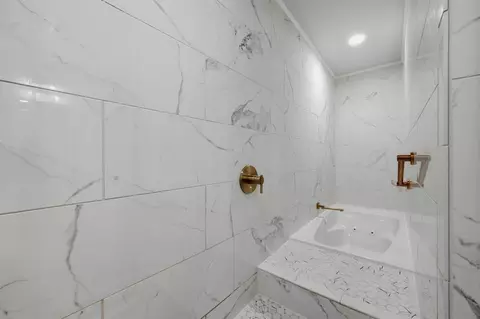 Bath - 106 E Heron St, Denison, TX 75021 photo 4 of 5