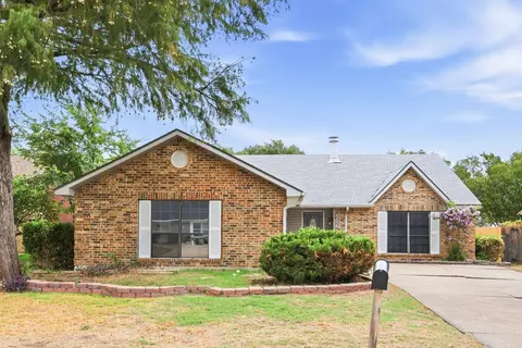 3207 Wintersmith Dr, Arlington, TX 76014