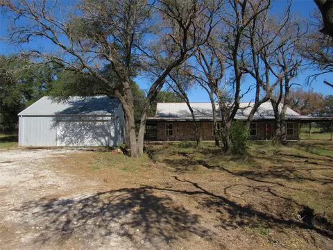 11012 Fm 219, Clifton, TX 76634