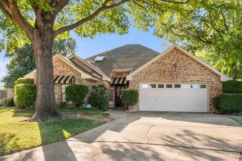 3730 Danbury Dr, Arlington, TX 76016