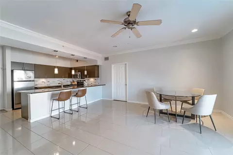 3102 Kings Rd #203, Dallas, TX 75219