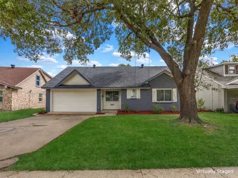 2808 Live Oak Dr, Mesquite, TX 75150