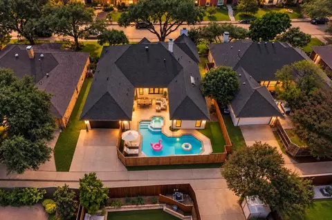 6803 Flanary Ln, Dallas, TX 75252