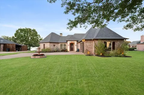 108 County Road 3187, Corsicana, TX 75109