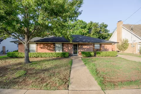 286 Larry Dr, Duncanville, TX 75137