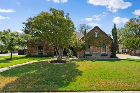 3602 Lakeway Dr, Weatherford, TX 76087