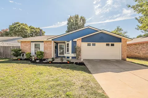 4712 China Rose Dr, Fort Worth, TX 76137