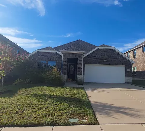 479 Fox Ridge Dr, Princeton, TX 75407