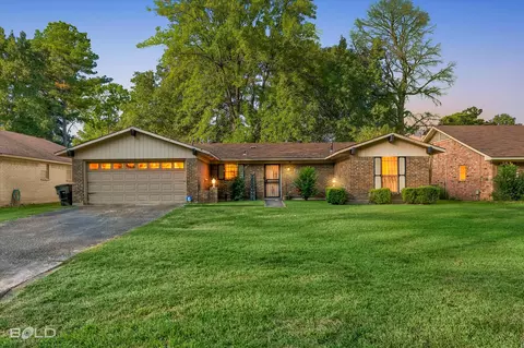 6218 Border Ln, Shreveport, LA 71119