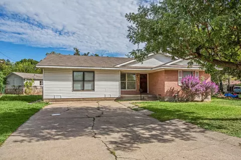 1220 Colfax Cir, Richardson, TX 75080