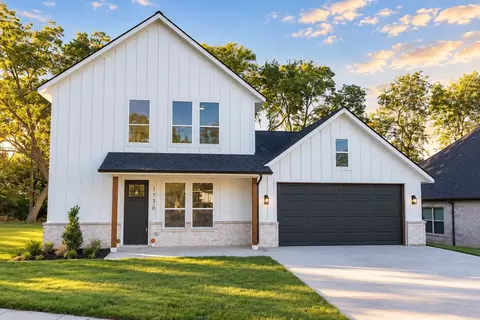 1730 Stargazer Ct, Denison, TX 75020
