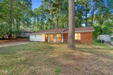 832 Drewry Dr, Shreveport, LA 71118