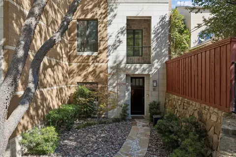 3210 Carlisle St #34, Dallas, TX 75204