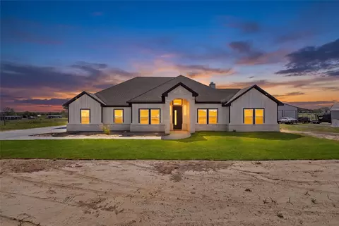 6433 County Road 4120, Campbell, TX 75422