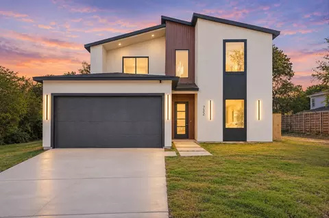 732 Fernwood Ave, Dallas, TX 75203