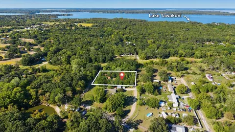 10823 Mallard Pt, Wills Point, TX 75169