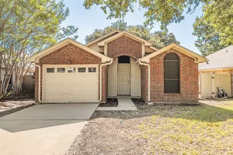1521 Eastview St, Fort Worth, TX 76134