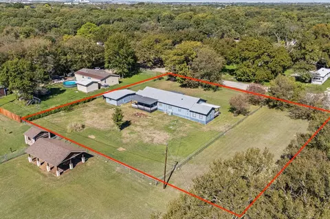 2112 Rustling Elm St, Burleson, TX 76028