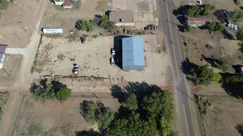105 S 5th St, Goree, TX 76363 photo 4