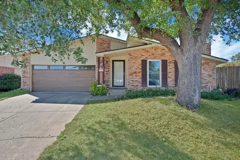 7124 Baird Dr, Fort Worth, TX 76134