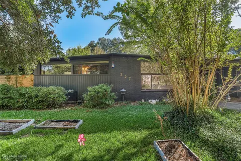 327 Meadowbrook Ln, Shreveport, LA 71105