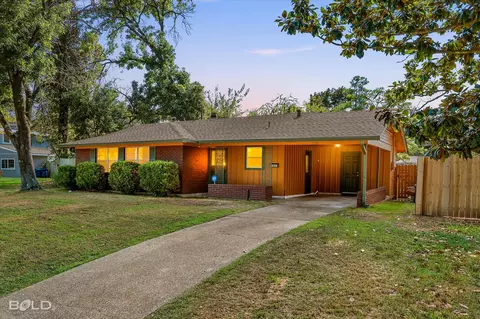 2838 W Cavett Dr, Shreveport, LA 71104