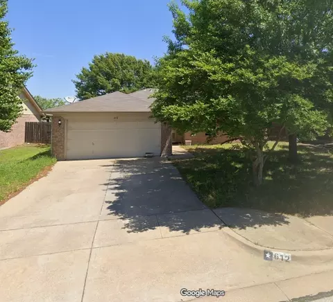 612 Creekview Dr, Burleson, TX 76028