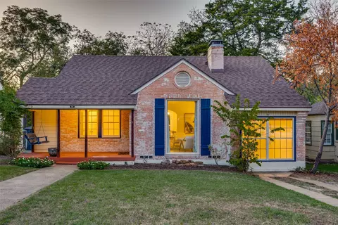 7011 Hammond Ave, Dallas, TX 75223