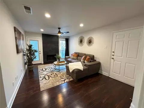 18333 Roehampton Dr #617, Dallas, TX 75252