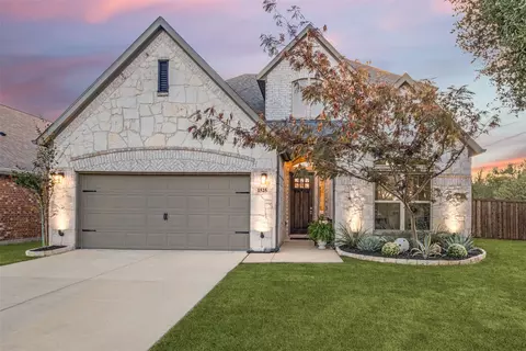 1525 Biltmore Dr, Garland, TX 75040