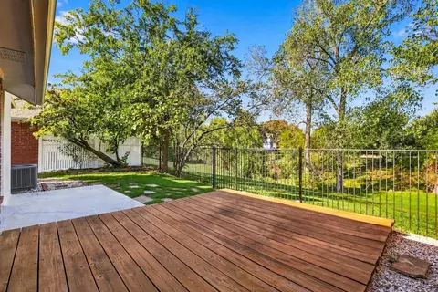 6821 Douglas Crk, Plano, TX 75023