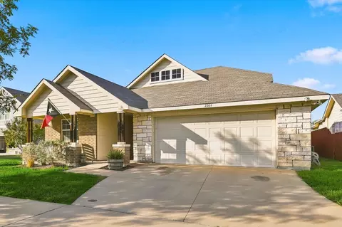 2924 Englefield Grn, Denton, TX 76207