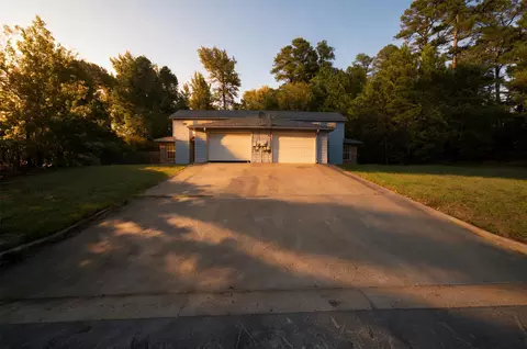 1708 Timber View Dr, Tyler, TX 75703
