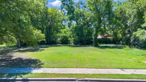 3706 Pine St, Dallas, TX 75210