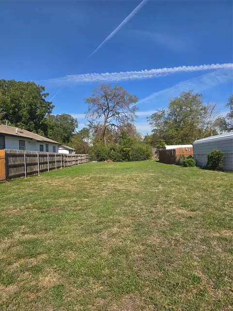 1841 Duluth St, Dallas, TX 75212