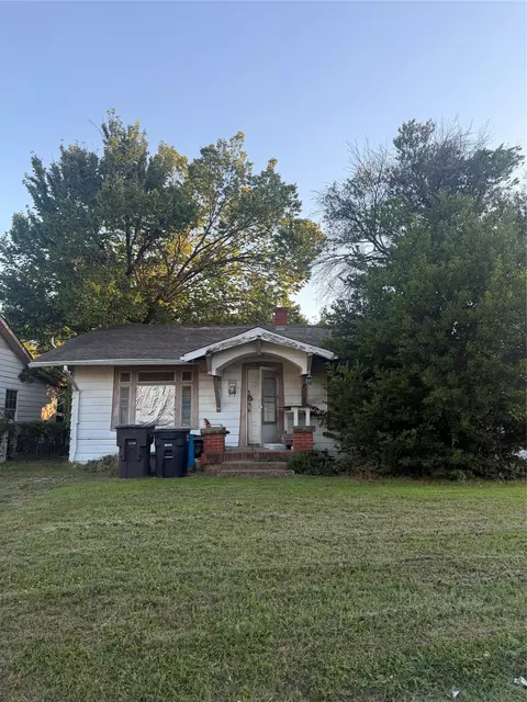 3400 Conway St, Fort Worth, TX 76111