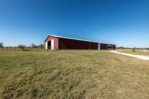 1868 County Road 3208, Hico, TX 76457