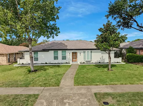 10219 Echo Ridge Ct, Dallas, TX 75243