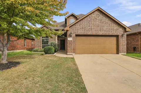 13204 Larks View Pt, Fort Worth, TX 76244