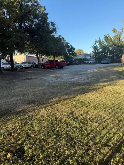 4610 Lake Ave, Dallas, TX 75219