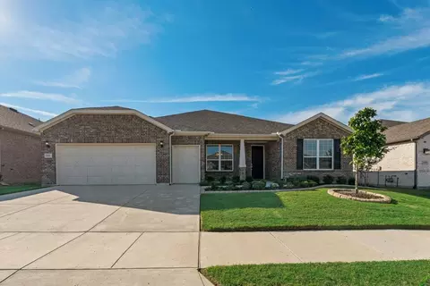 1112 Cornerstone Dr, Krugerville, TX 76227